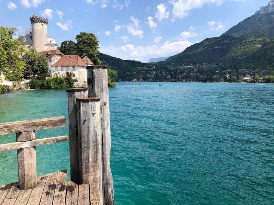 Charmant Et Spacieux Appartement A Quelques Pas Du Lac デュアン エクステリア 写真